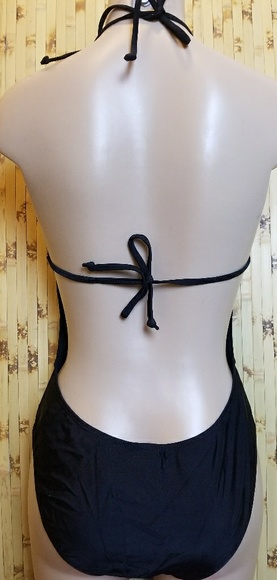 Monokini with Rhinestone Details - Picture 3 of 3